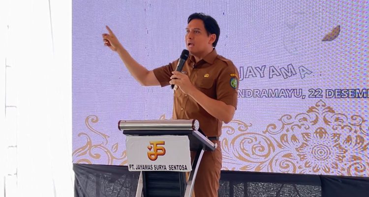 Perkuat Perekonomian Kota Mangga, Bupati Lucky Hakim Letakan Batu Pertama di Kawasan Industri di Desa Mekarwaru